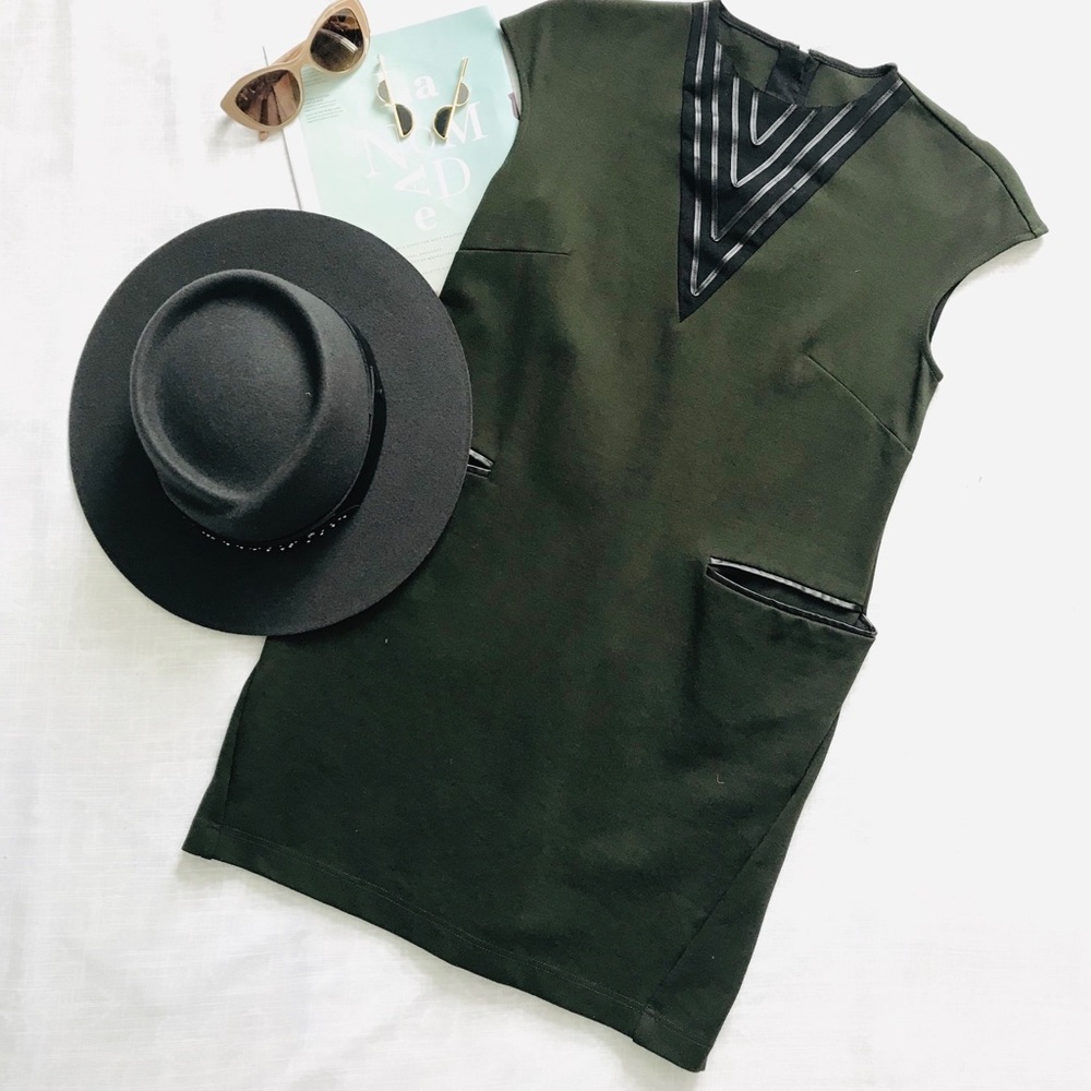 NWOT! Classy Stretch Dress, size S